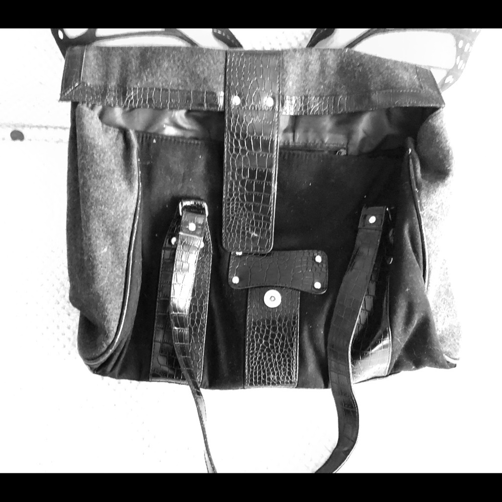 Large black shoulder bag.